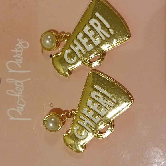 NWT Hypo-allergenic Gold tone Cheer Horn Dangle Earrings by Packed Party - Picture 3 of 4